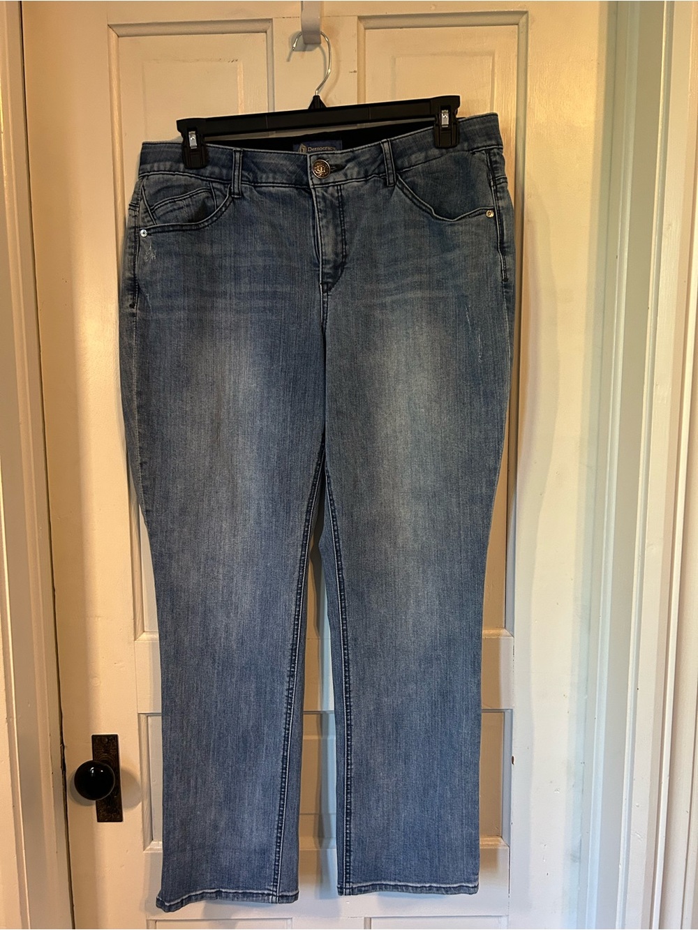 Democracy Straight Leg Women's Jeans in Medium Blue Wash